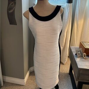 Joseph Ribkoff Elegant Black and White Sleeveless Dress